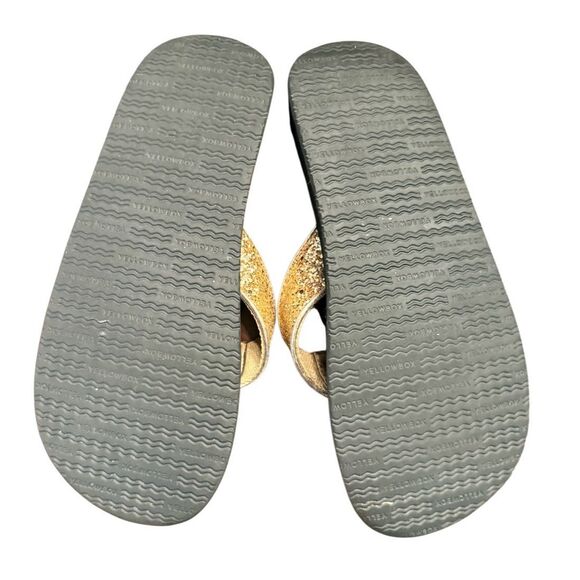 Yellow Box Feliks Flip Flop Sz. 8 Gold Glitter Straps Resort Vacation Beach - Picture 12 of 15